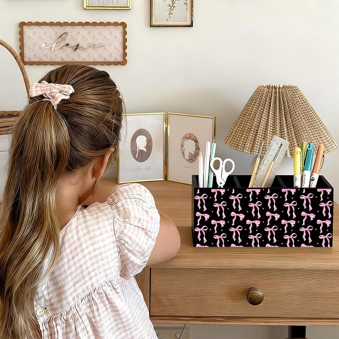 Pink and Black Bow Pen Pencil Holder for Desk,Pink and Black Room Decor, Preppy Purple Bow Aesthetic Wooden Box Sign Decorations for Girly Room Bedroom Dorm Office Desk Tabletop