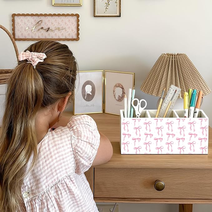 Pink Coquette Bow Pen Pencil Holder for Desk, Girly Office Decor, Preppy Pink Bow Aesthetic Wooden Box Sign Decorations for Girly Room Bedroom Dorm Office Desk Tabletop