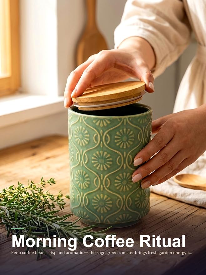 TEATALK Ceramic Canister with Airtight Lid, Perfect for Coffee, Sugar, Tea Storage, 23 Fl Oz, Green